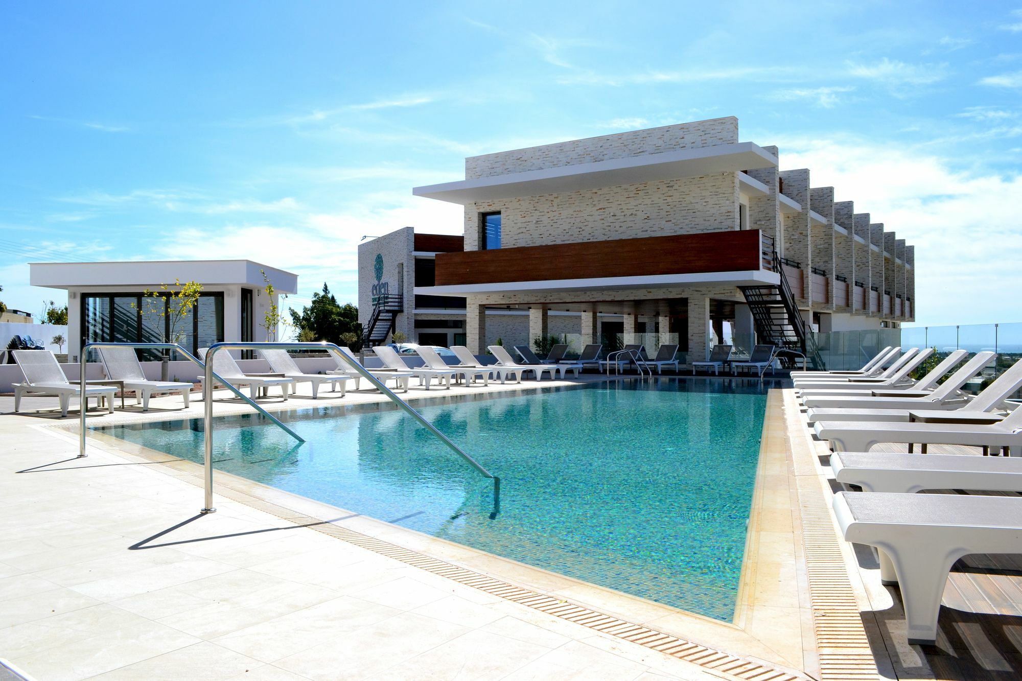 Eden Resort Wellness Rehabilitation Терсефану Экстерьер фото